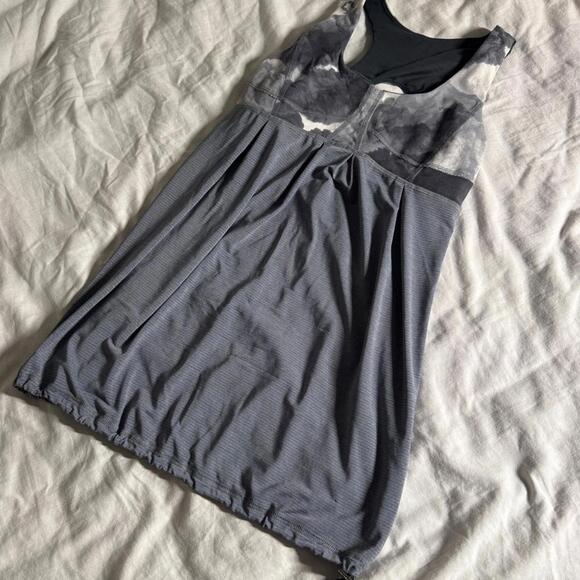 lululemon athletica Tops - 🤍 1 Lululemon Run: Your Heart Out Tank - Heathered Blurred Grey